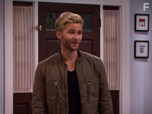 Rick Donald in У друзей жизнь лучше (2014)