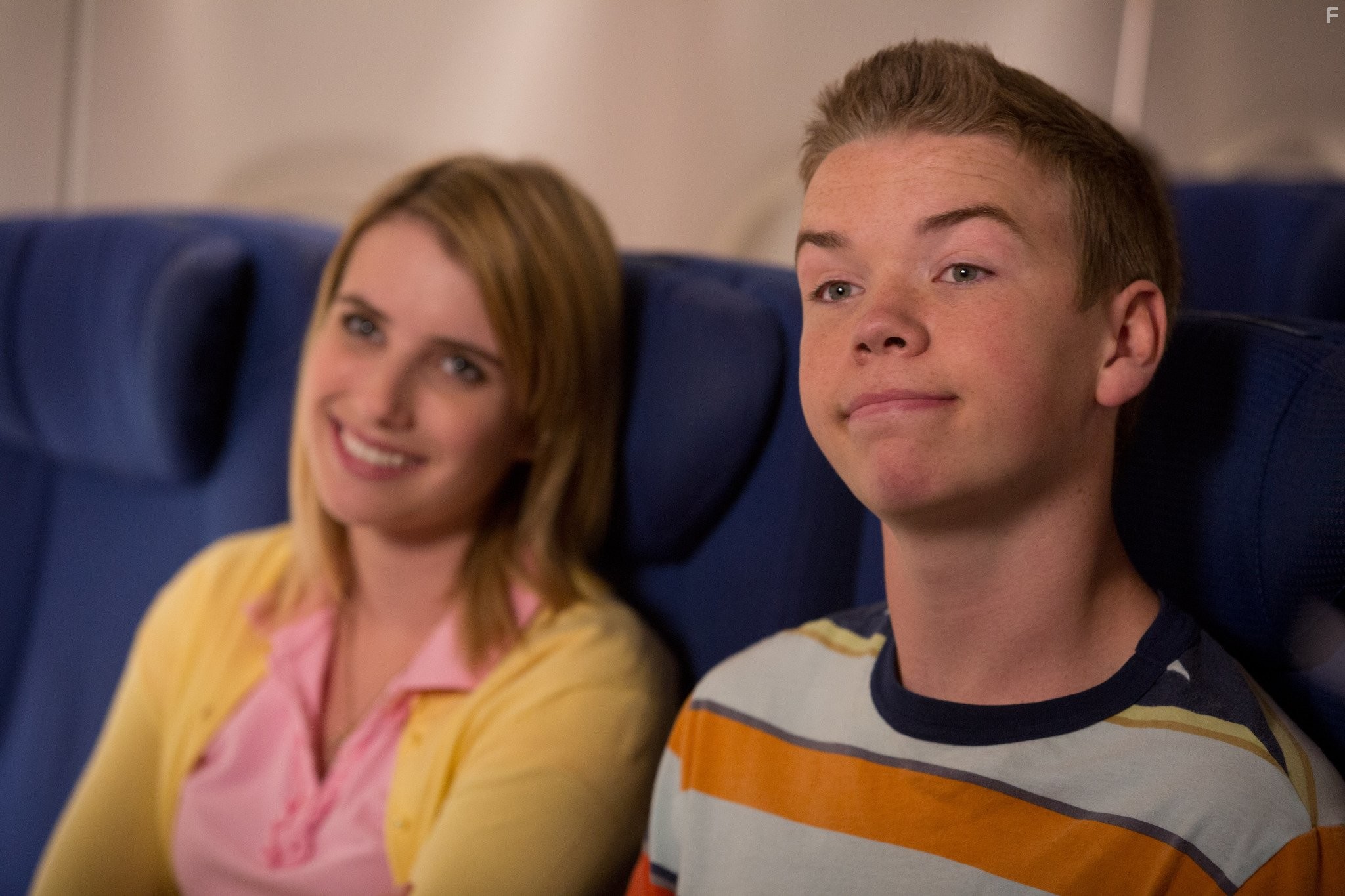 Emma Roberts and Will Poulter in Мы - Миллеры (2013)