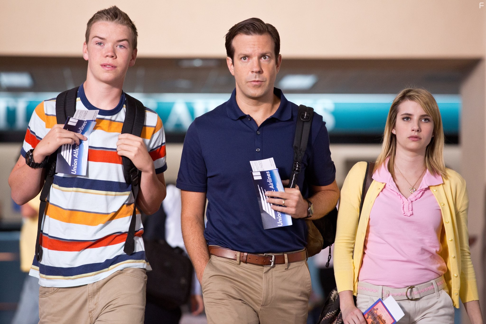 Emma Roberts, Jason Sudeikis, and Will Poulter in Мы - Миллеры (2013)