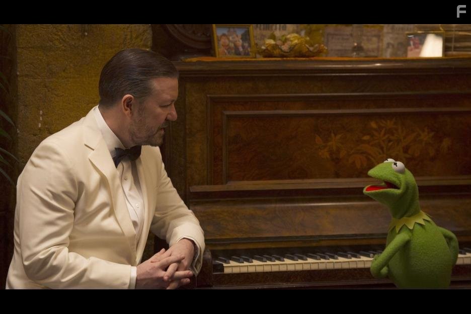 Ricky Gervais in Маппеты 2 (2014)