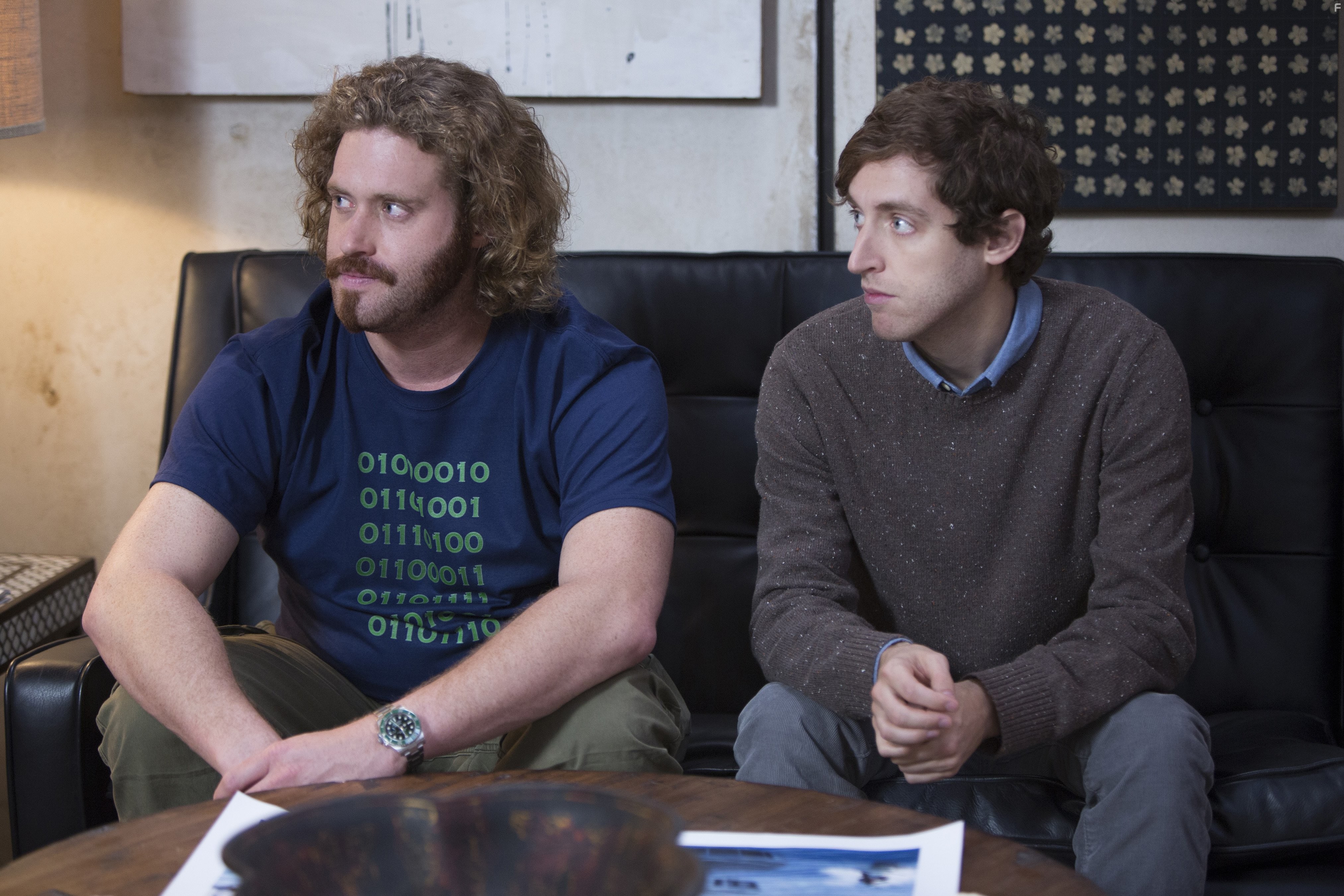 T.J. Miller and Thomas Middleditch in Кремниевая долина (2014)