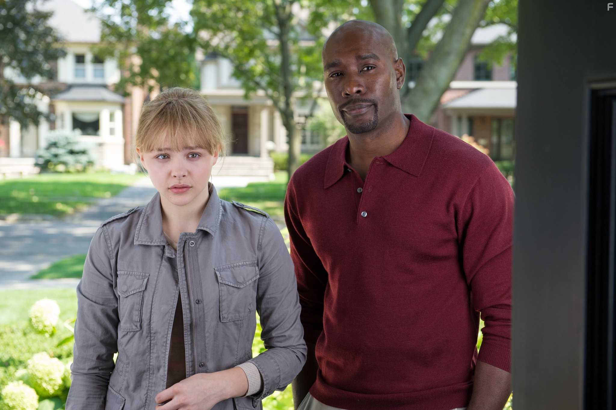 Morris Chestnut and Chlo? Grace Moretz in Пипец 2 (2013)