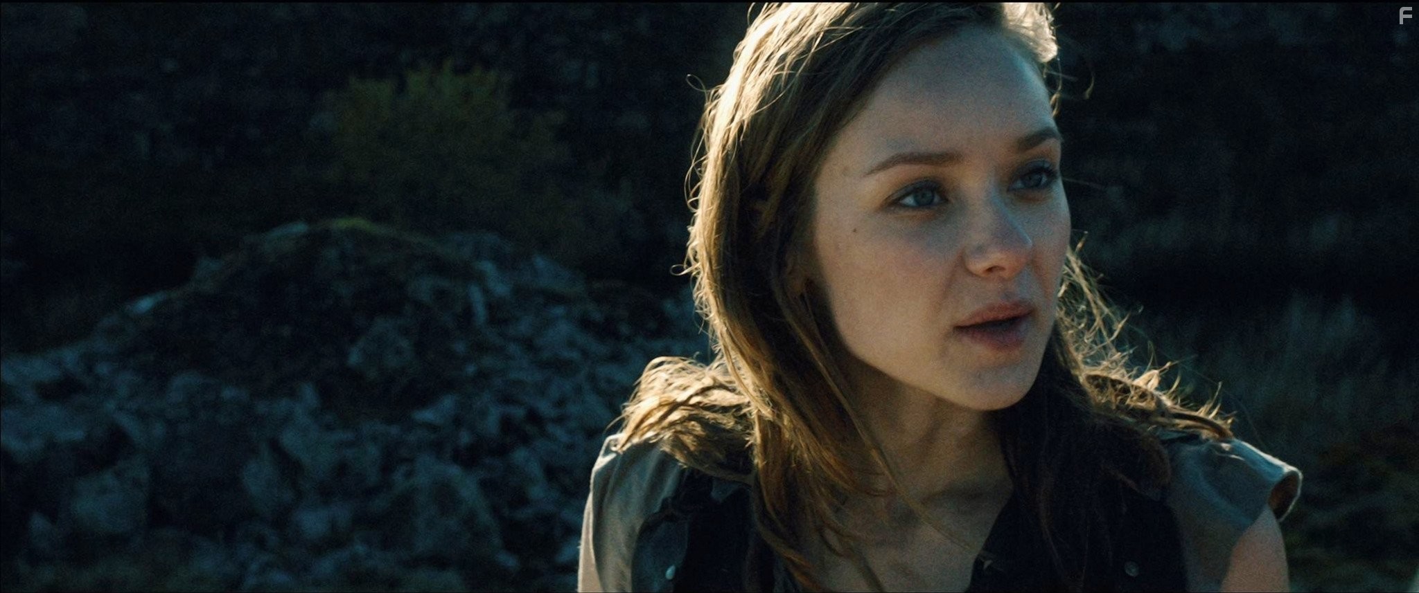 Alexandra Dowling in Молот богов (2013)