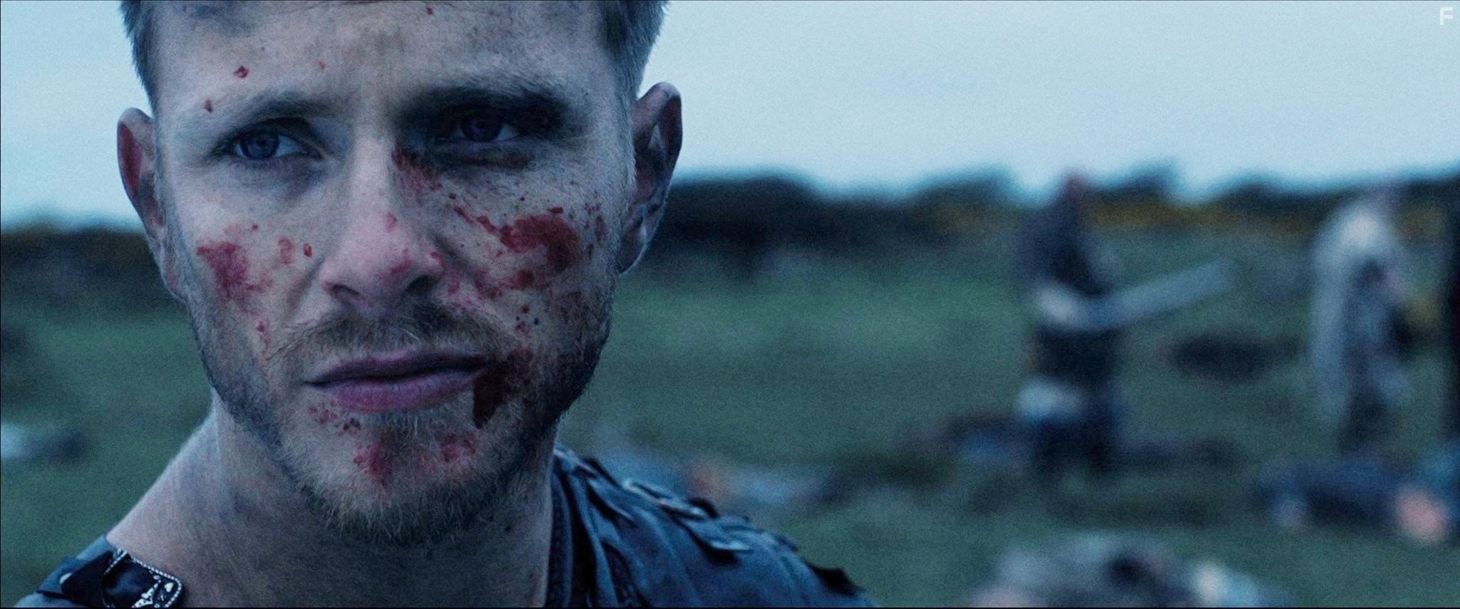 Charlie Bewley in Молот богов (2013)