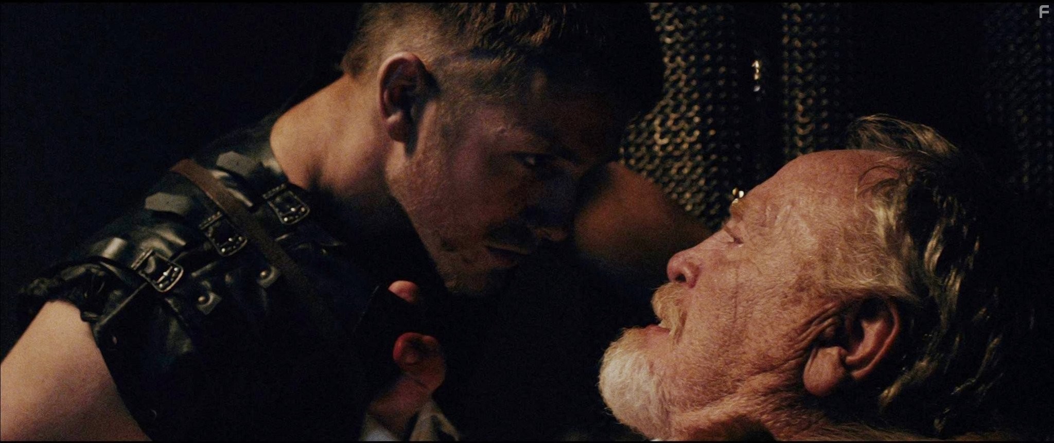 James Cosmo and Charlie Bewley in Молот богов (2013)