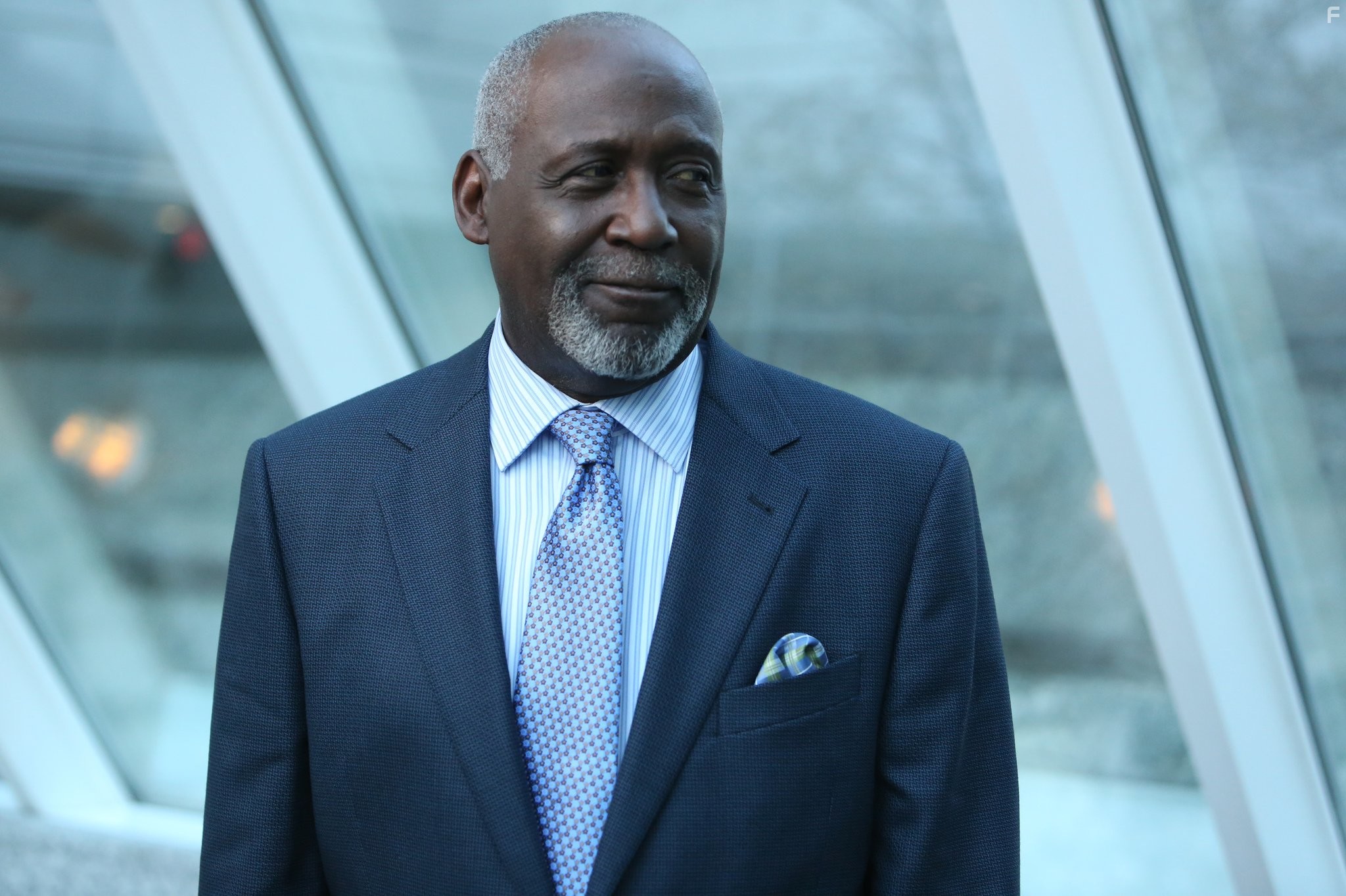 Richard Roundtree in Быть Мэри Джейн (2013)