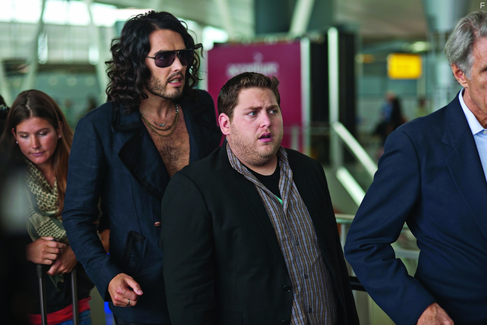 Russell Brand and Jonah Hill in Побег из Вегаса (2010)