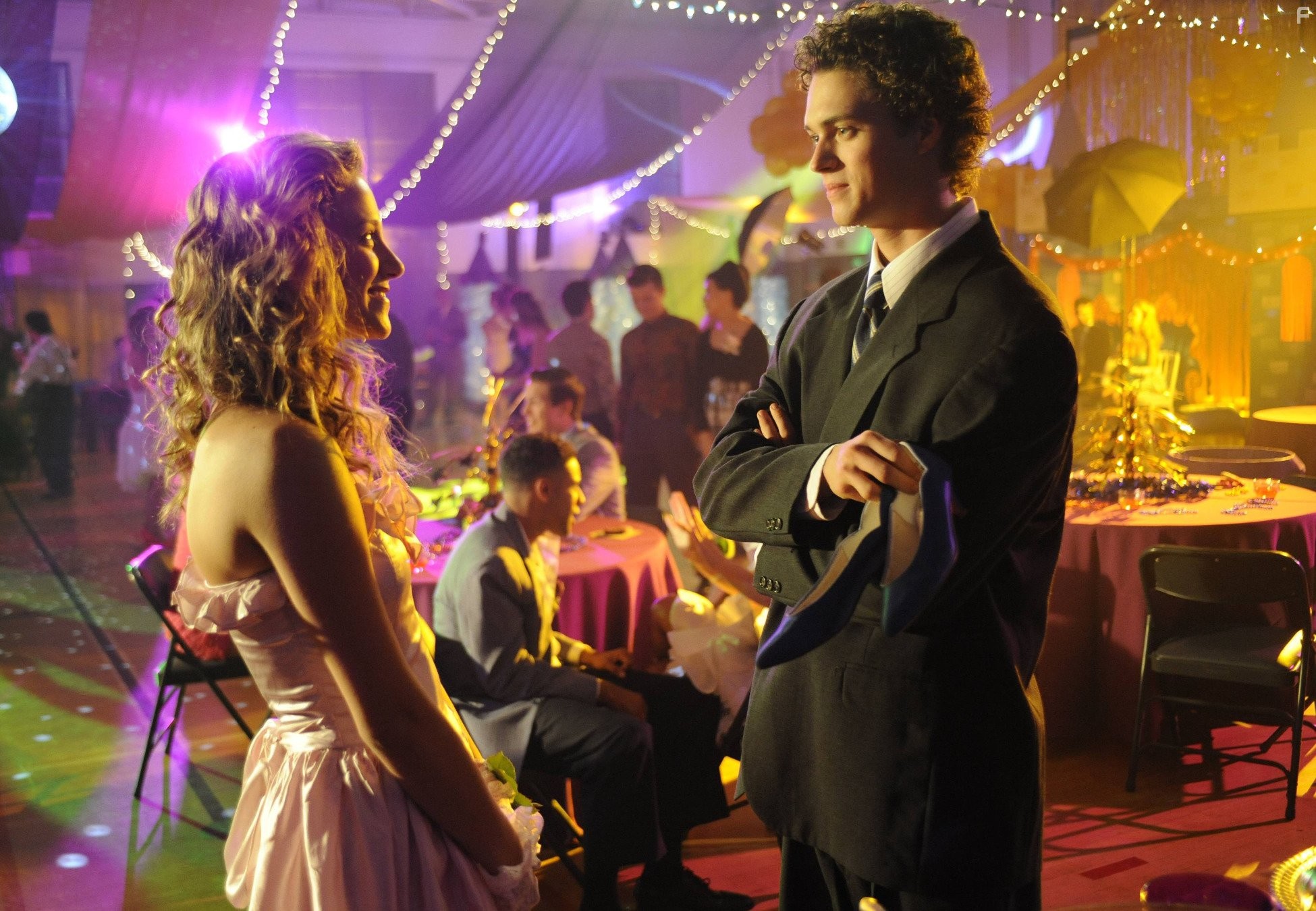 Connor Buckley and Lili Reinhart in Bыживание Джека (2014)