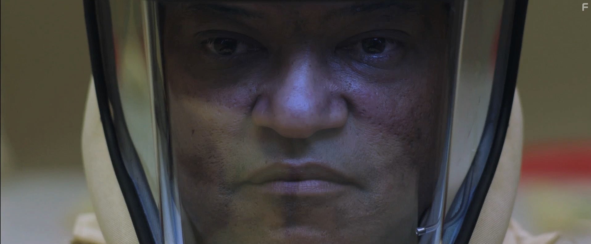 Laurence Fishburne in Сигнал (2014)