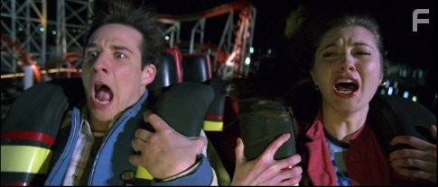 Ryan Merriman and Mary Elizabeth Winstead in Пункт назначения 3 (2006)