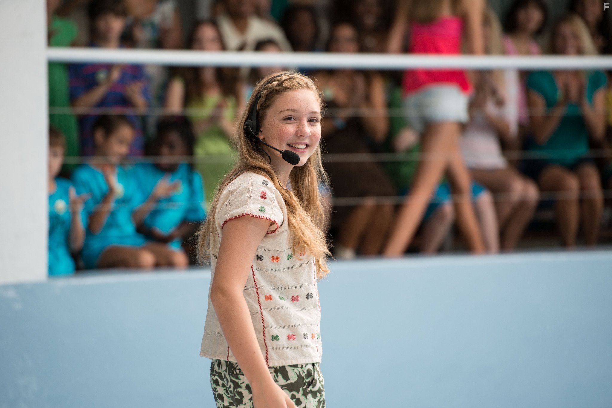 Cozi Zuehlsdorff in История дельфина 2 (2014)