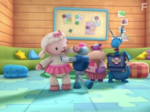 Доктор Плюшева (2012)