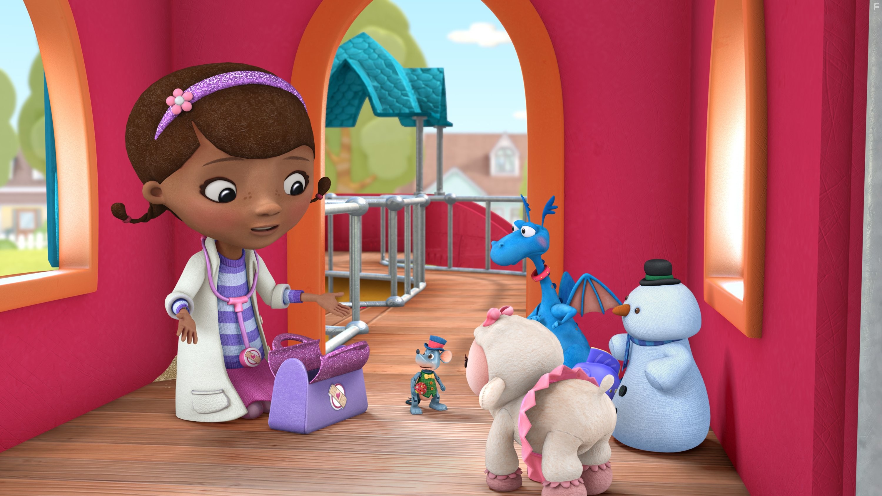 Доктор Плюшева (2012)