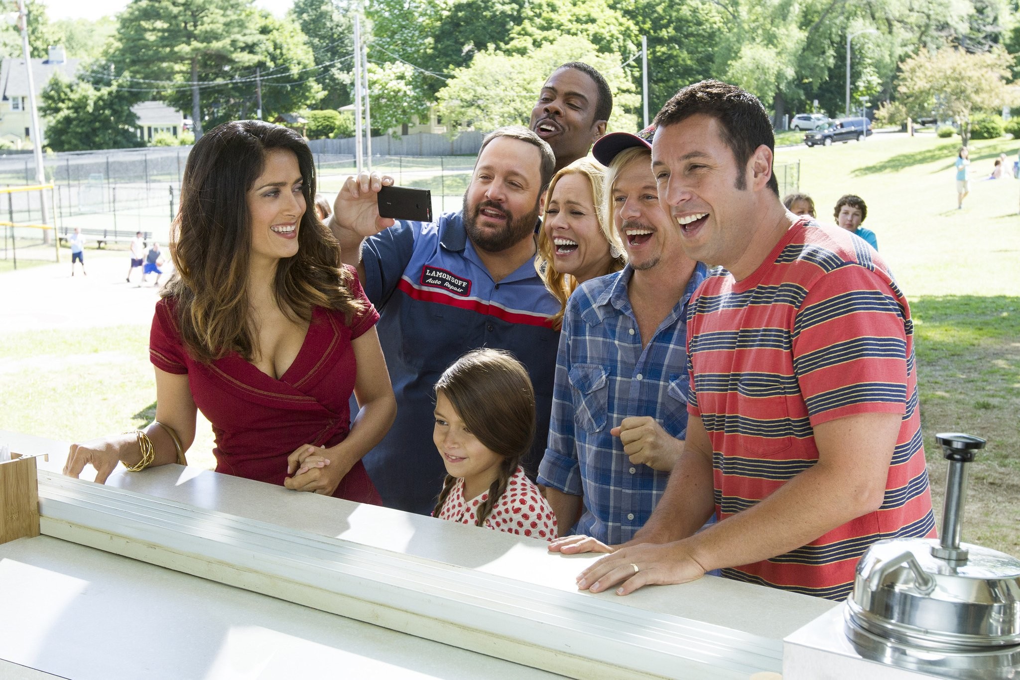 Salma Hayek, Adam Sandler, Chris Rock, Maria Bello, David Spade, and Kevin James in Одноклассники 2 (2013)
