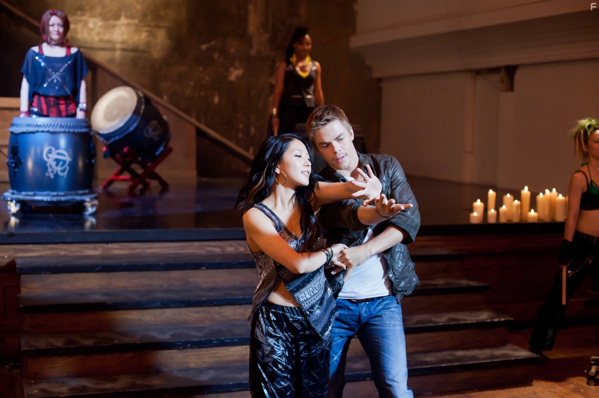 BoA and Derek Hough in Сделай шаг: Лови момент (2013)