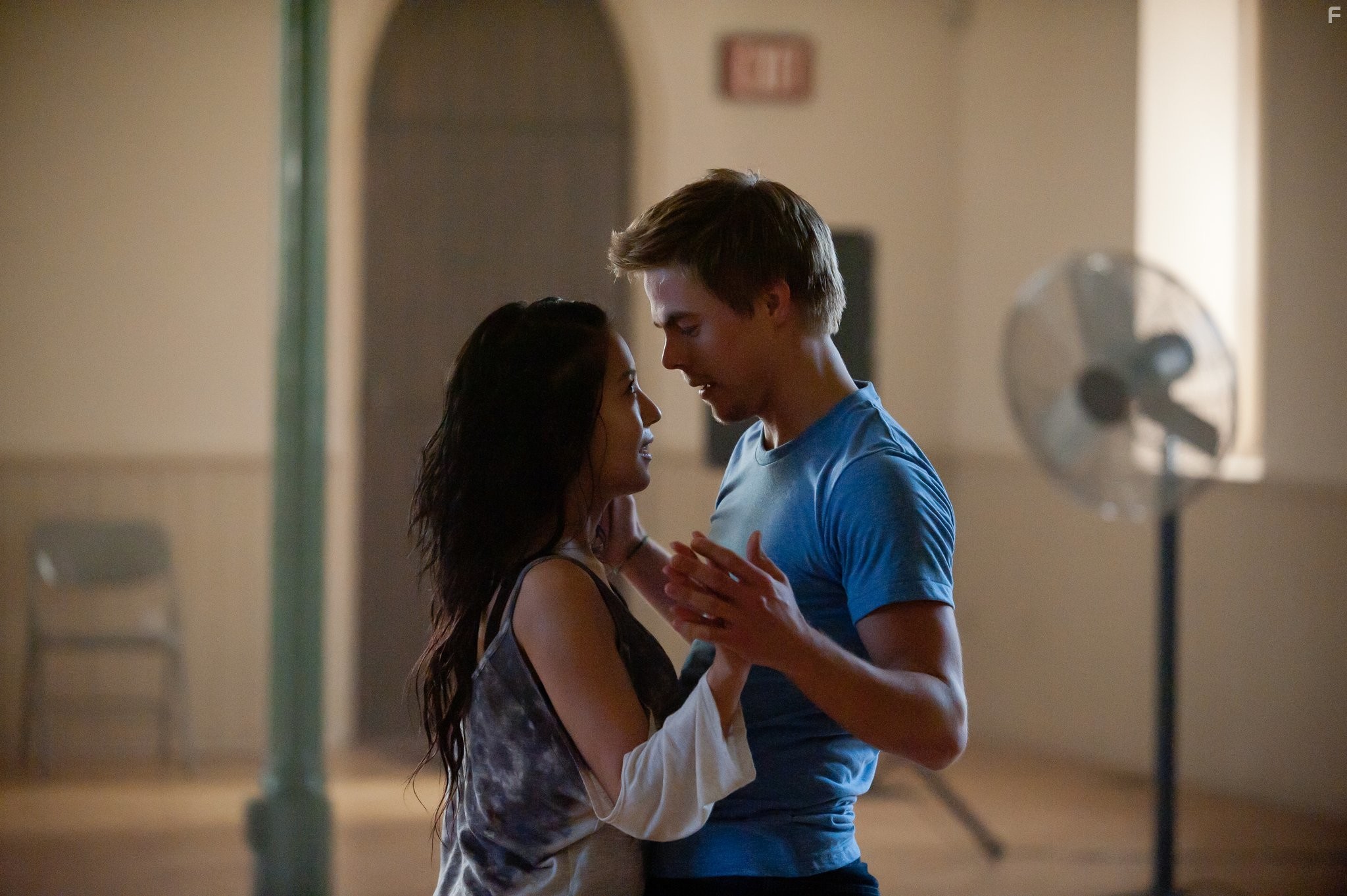 BoA and Derek Hough in Сделай шаг: Лови момент (2013)