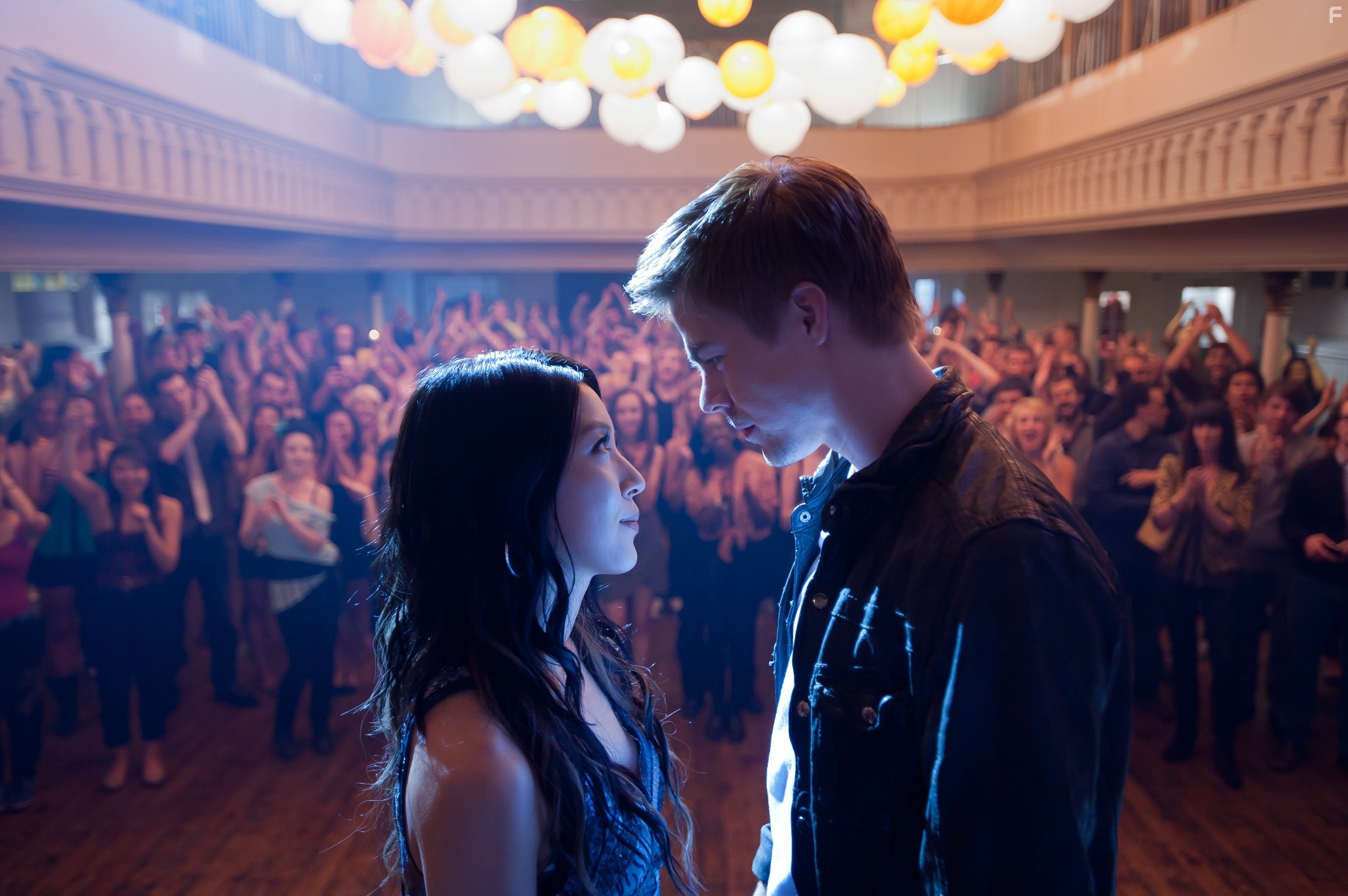 BoA and Derek Hough in Сделай шаг: Лови момент (2013)