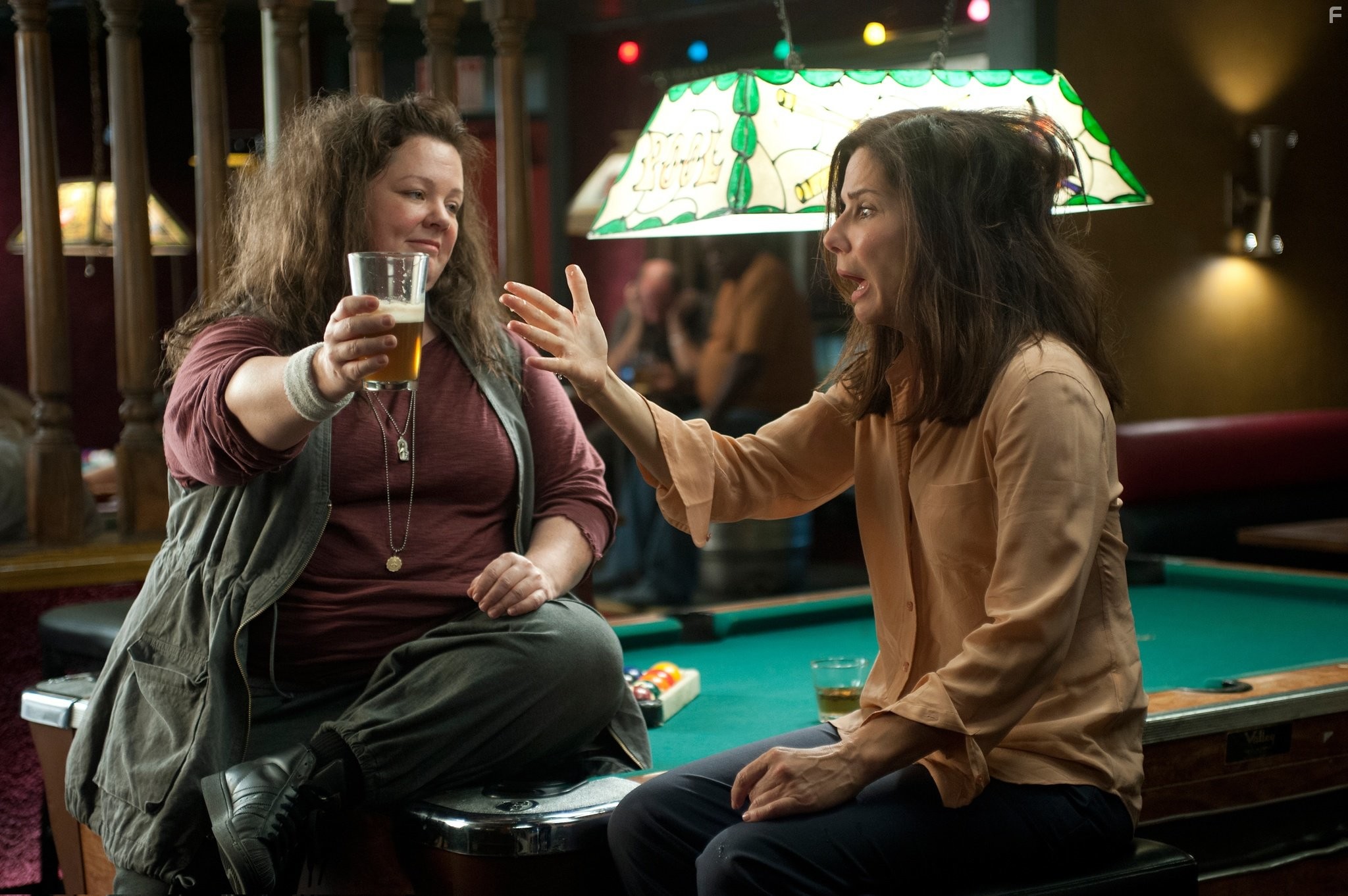 Sandra Bullock and Melissa McCarthy in Копы в юбках (2013)