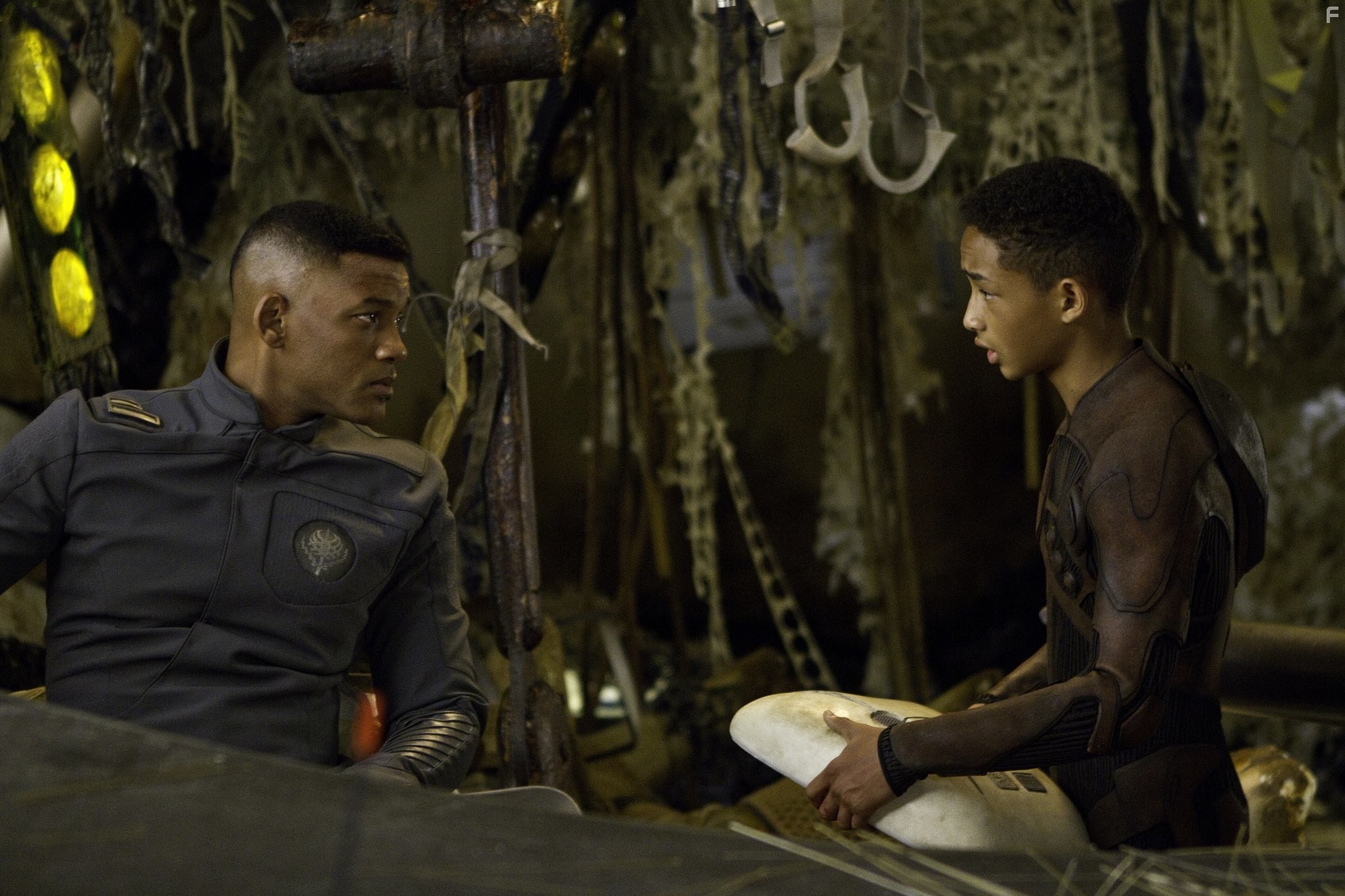 Will Smith and Jaden Smith in После нашей эры (2013)