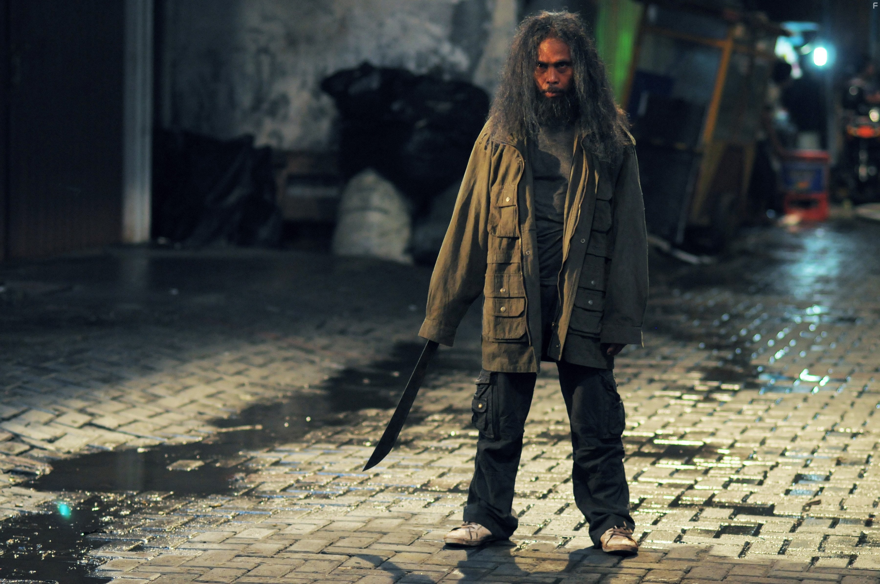Yayan Ruhian in Рейд 2 (2014)