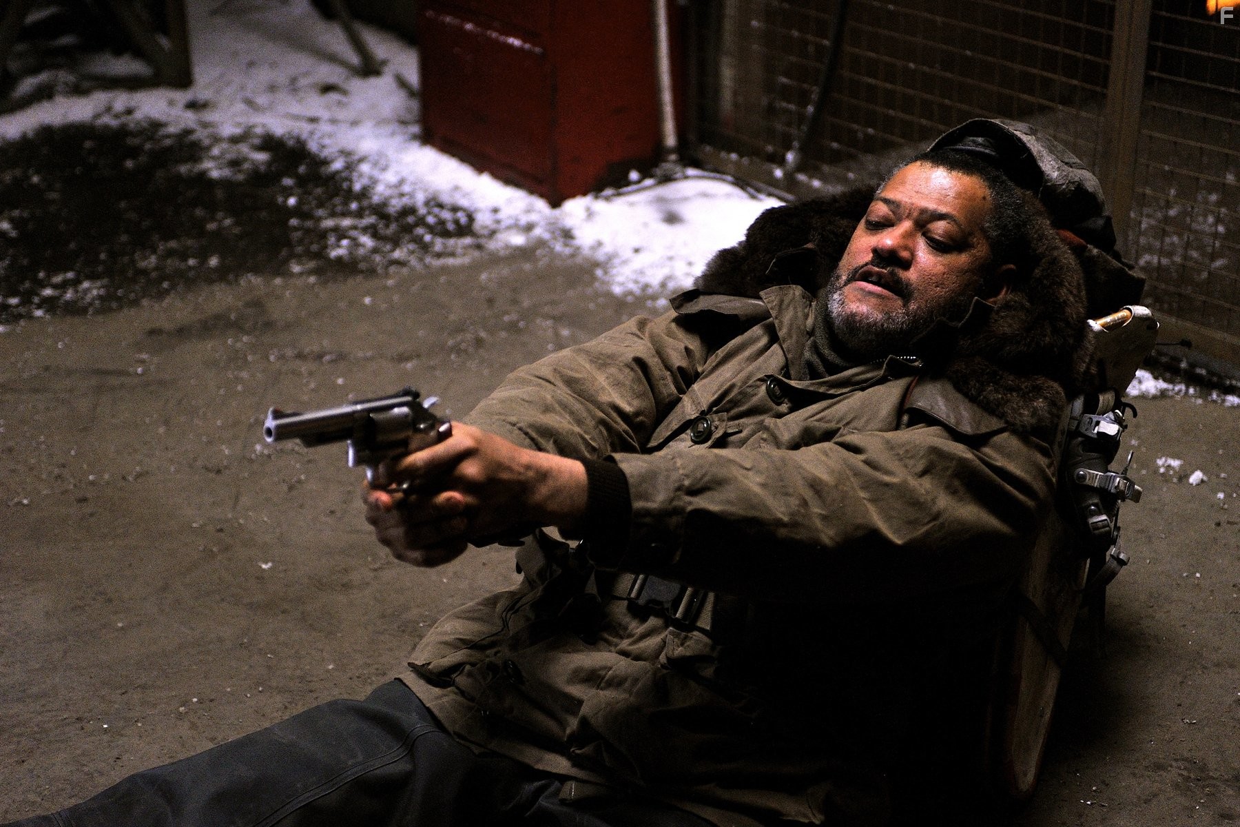 Laurence Fishburne in Колония (2013)