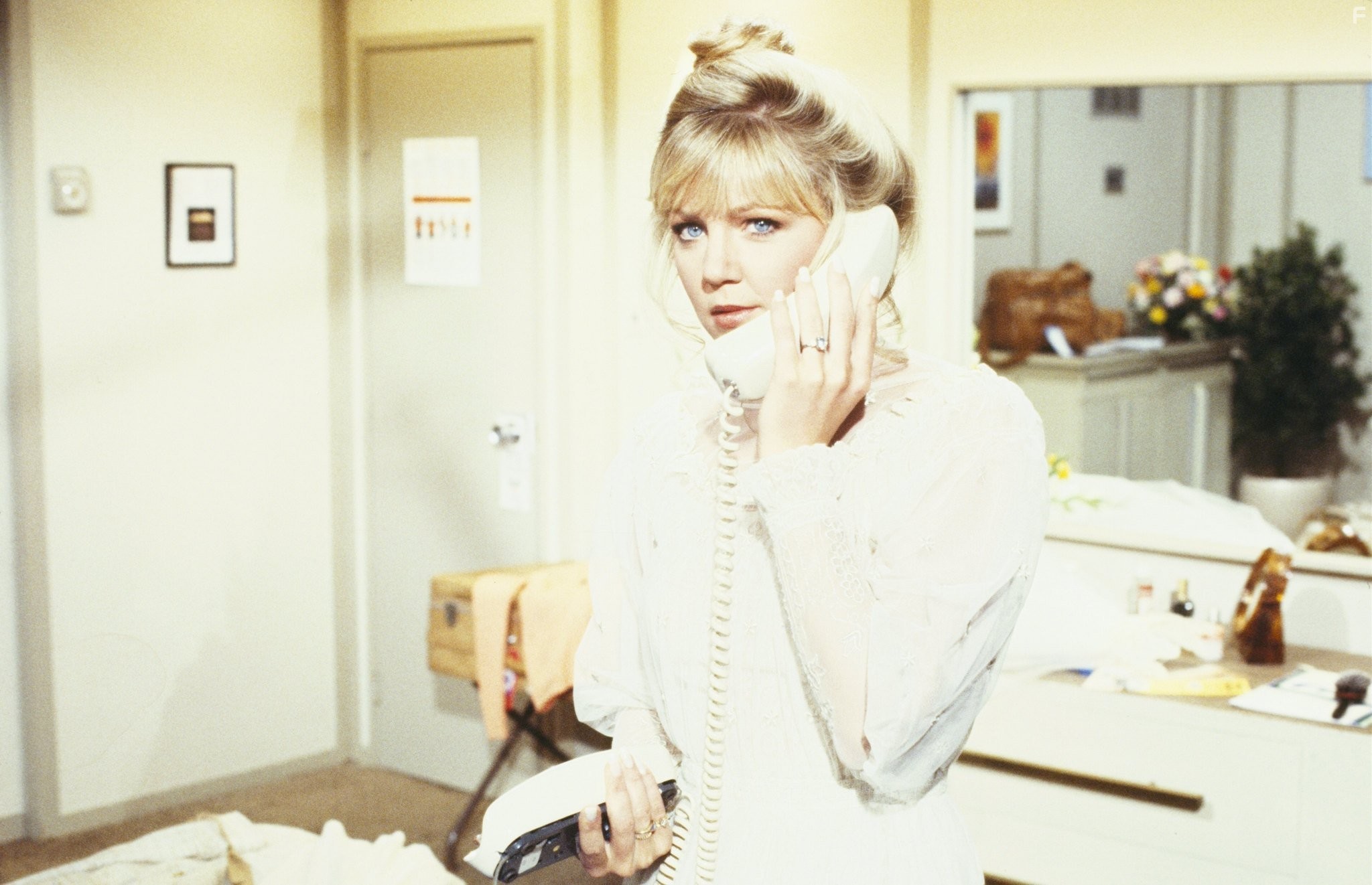 Lisa Hartman in Лодка любви (1977)