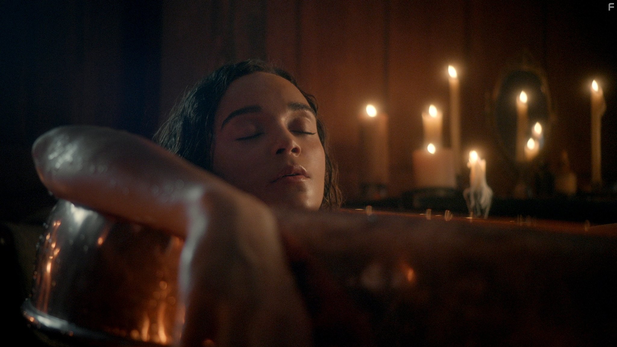 Ashley Madekwe in Салем (2014)