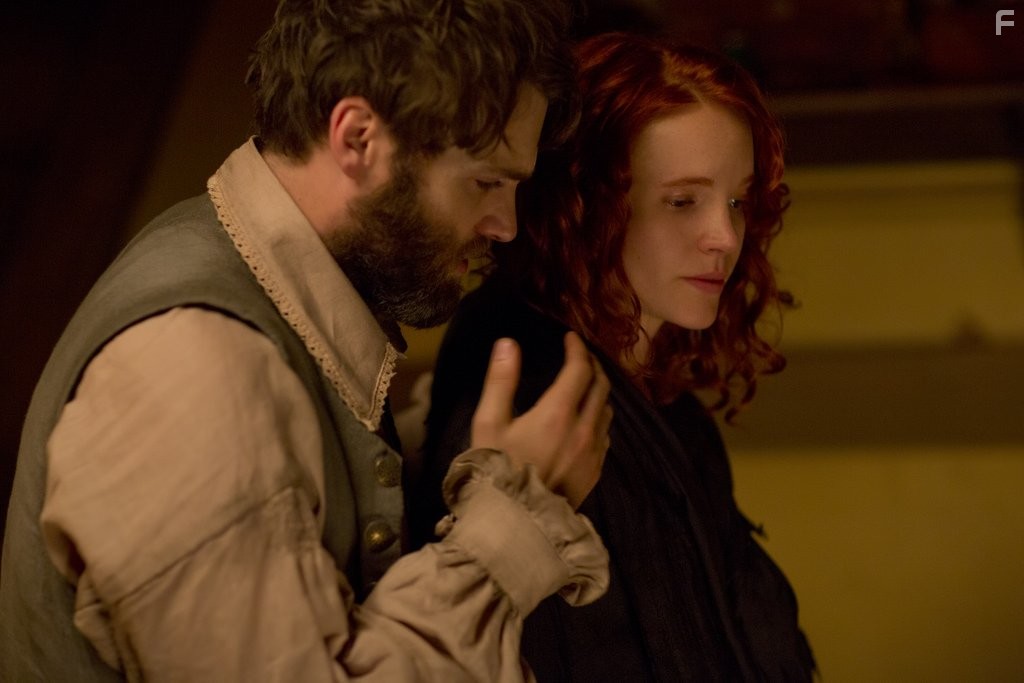 Seth Gabel and Tamzin Merchant in Салем (2014)