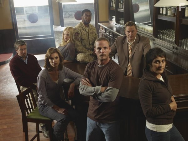 Alan Ruck, Jason Wiles, Tina Holmes, Kate Miner, Chadwick Boseman, and Daisy Betts in Неизвестные лица (2010)