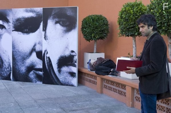 Gerald Kyd in Неизвестные лица (2010)