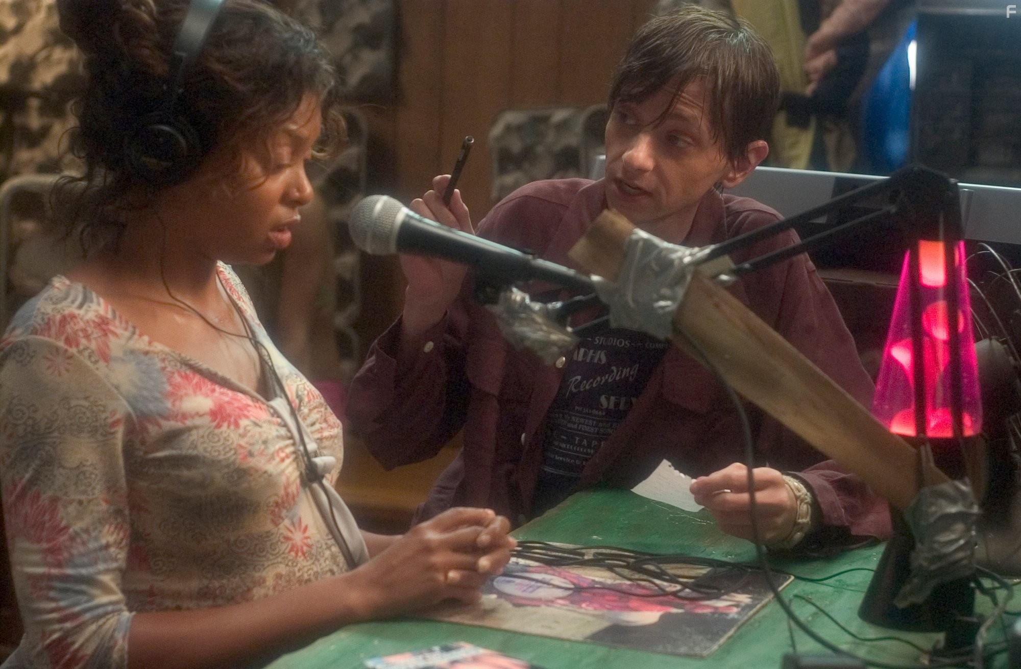 Taraji P. Henson and DJ Qualls in Суета и движение (2005)