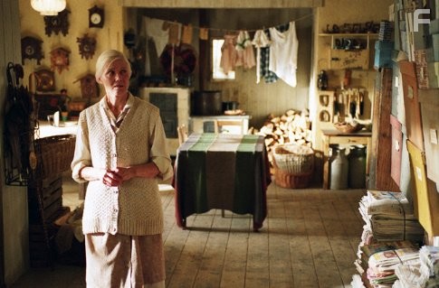 Свет вокруг (2005)