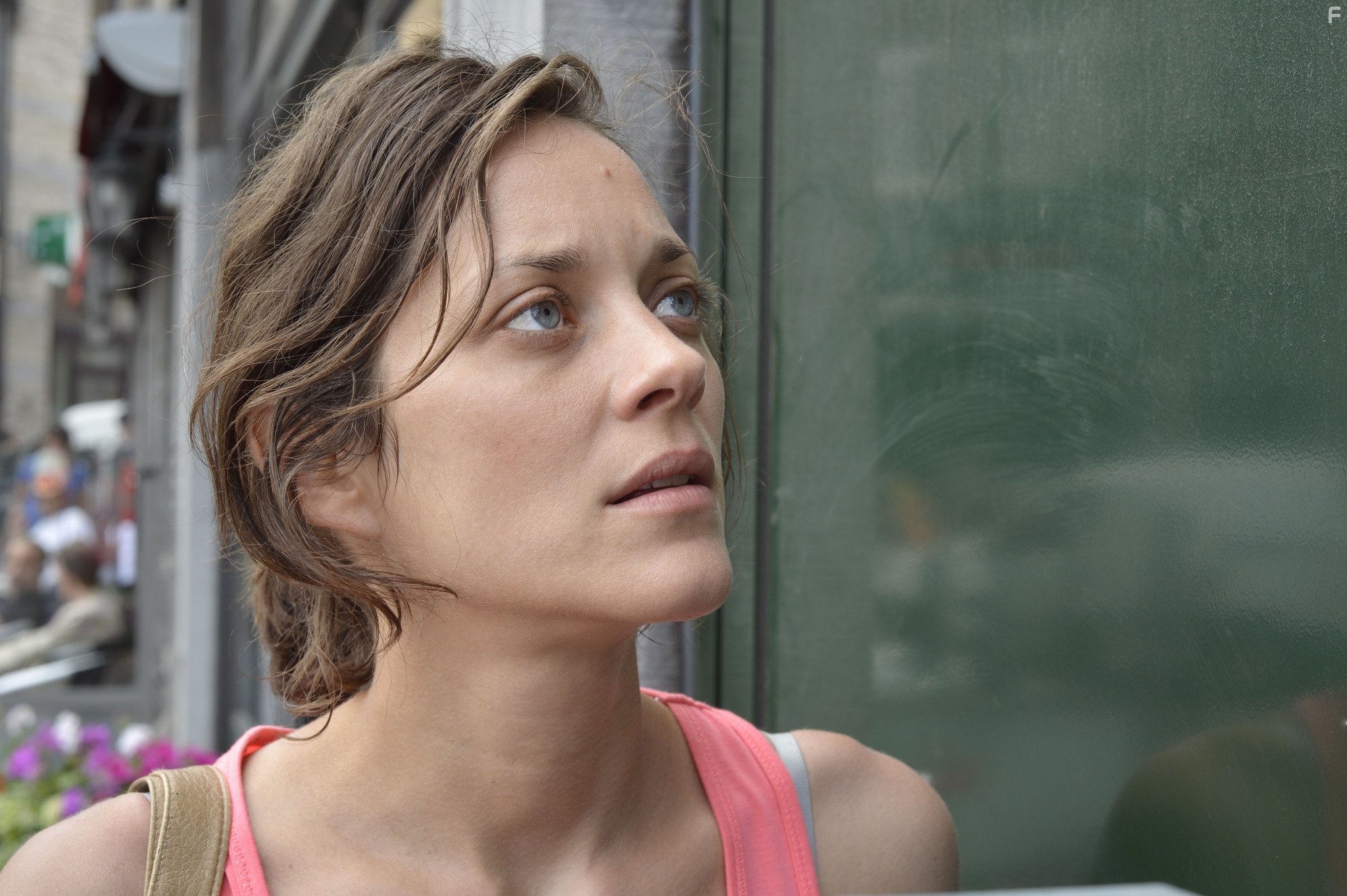 Marion Cotillard in Два дня, одна ночь (2014)