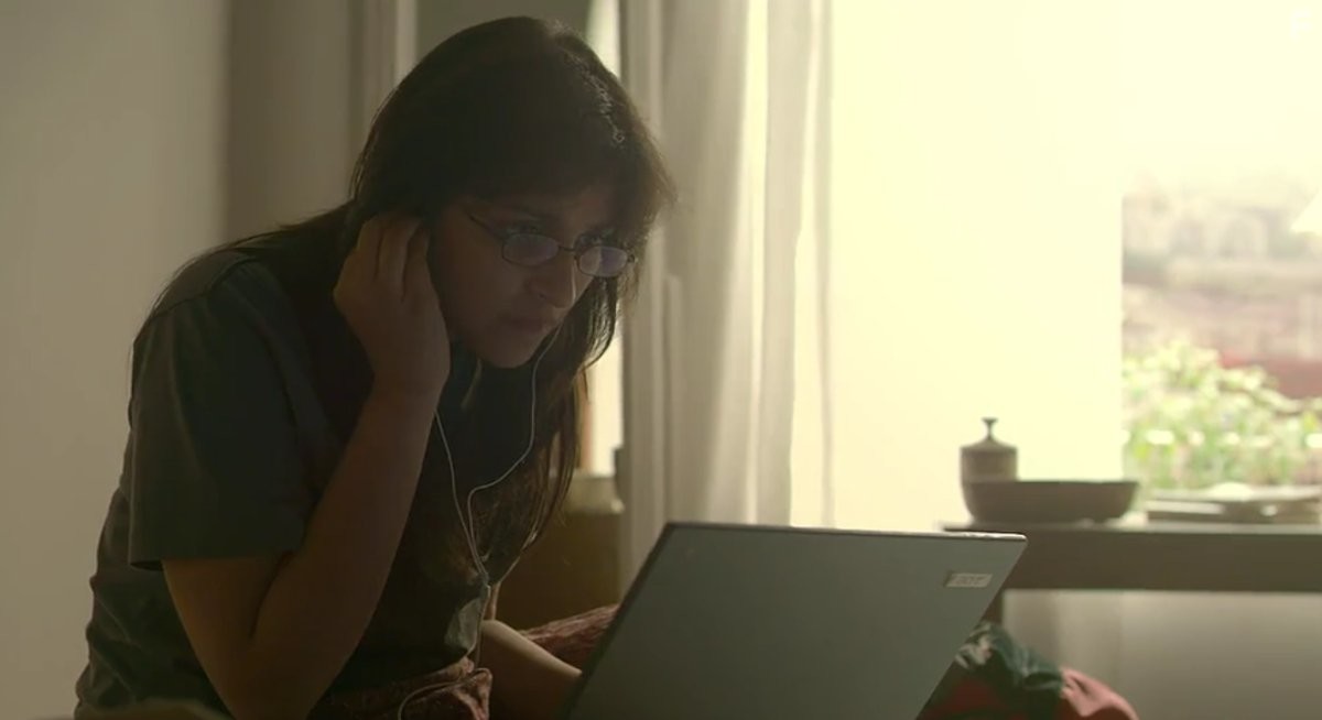 Parineeti Chopra in Она улыбается, она в западне! (2014)