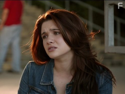 Katie Stevens in Фальсификация (2014)