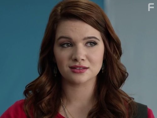 Katie Stevens in Фальсификация (2014)