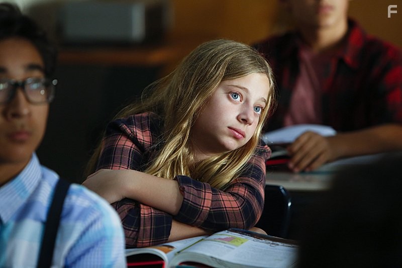 Ken Marino and Sara Rodier in Плохая училка (2014)