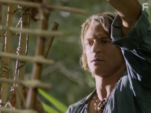 Philip Winchester in Робинзон Крузо (2008)