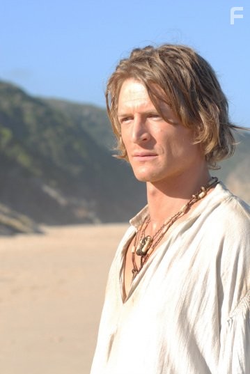 Philip Winchester in Робинзон Крузо (2008)
