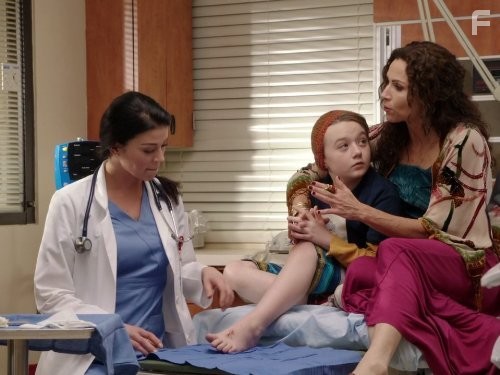 Minnie Driver, Adrianne Palicki, and Benjamin Stockham in Мой мальчик (2014)