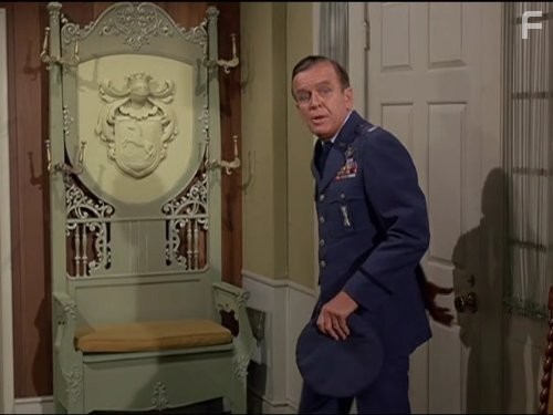 Hayden Rorke in Я мечтаю о Джинни (1965)