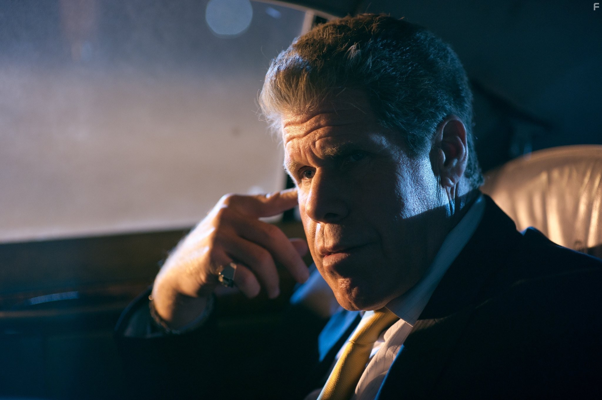 Ron Perlman in Драйв (2011)