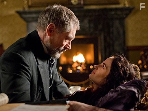 Timothy Dalton and Eva Green in Страшные сказки (2014)