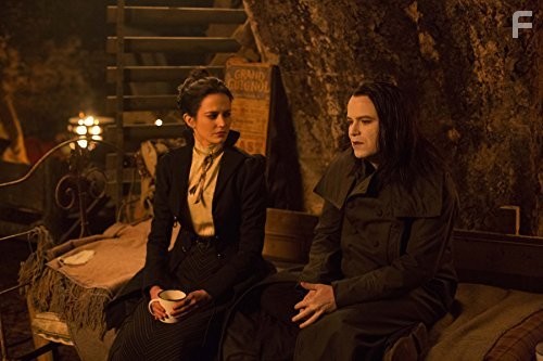 Eva Green and Rory Kinnear in Страшные сказки (2014)