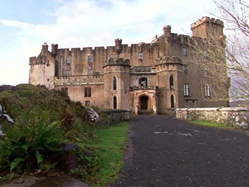 Mysteries at the Castle (2014)