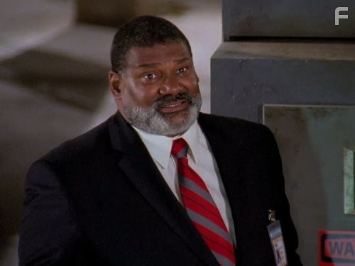 Gregory Thompson in Дефективный детектив (2002)