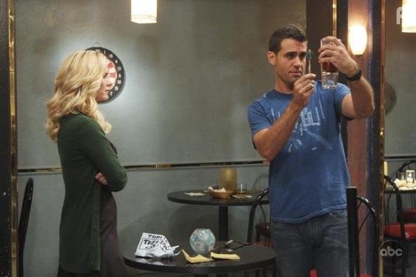 Sarah Paulson and Bobby Cannavale in Cupid (2009)