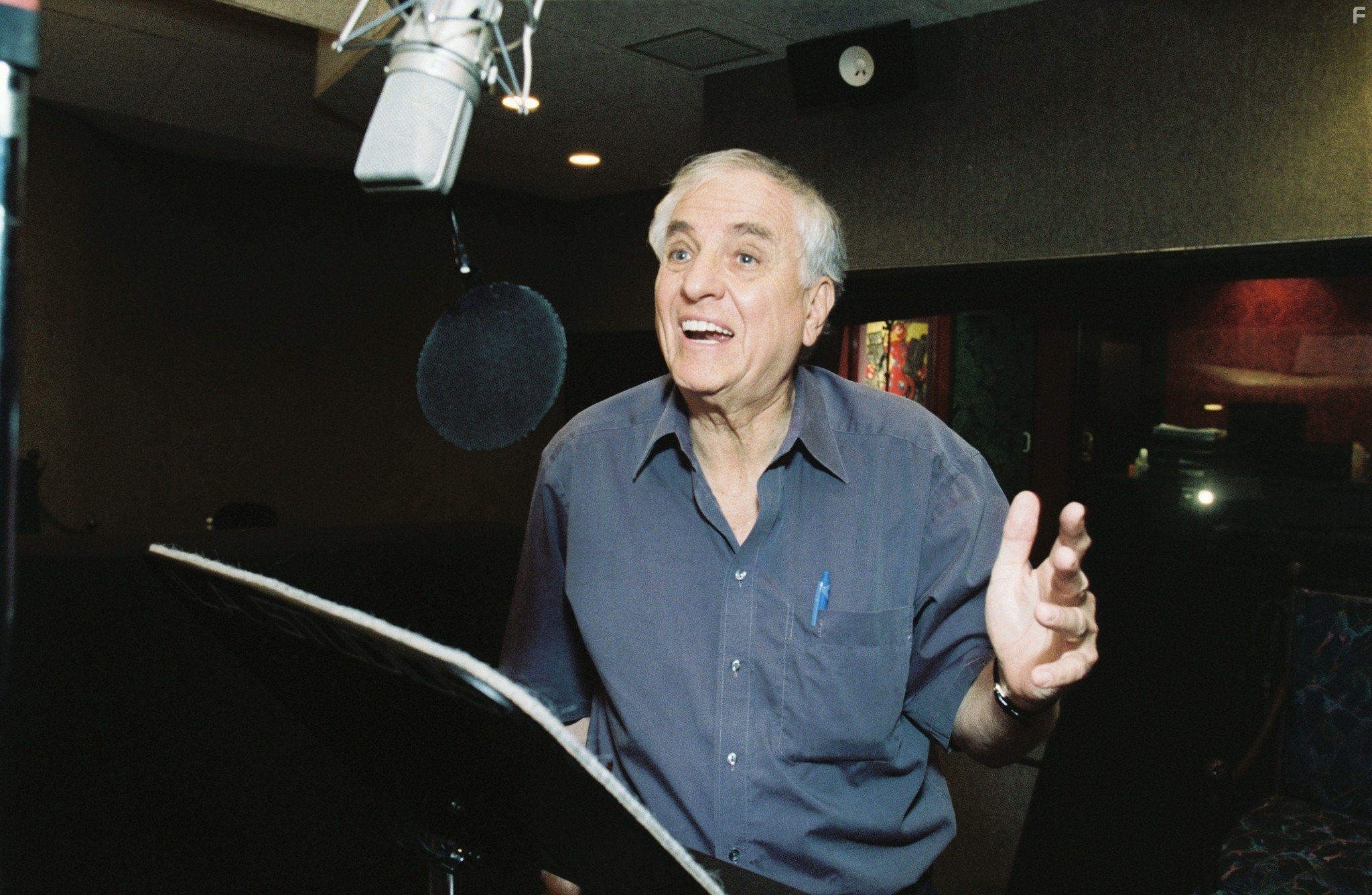 Garry Marshall in Цыплёнок Цыпа (2005)