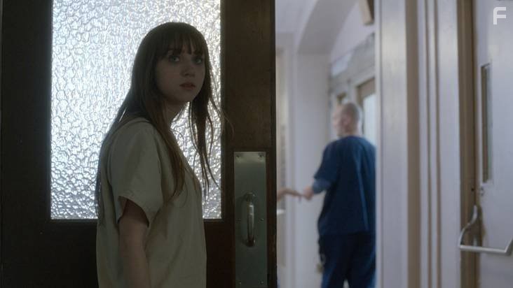 Zoe Kazan in В твоих глазах (2014)