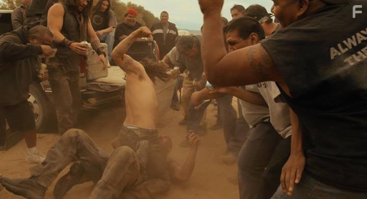 Jason Momoa in Путь в Палому (2014)